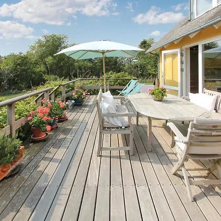 Amazing In Sams With 1 Bedrooms Holiday home
